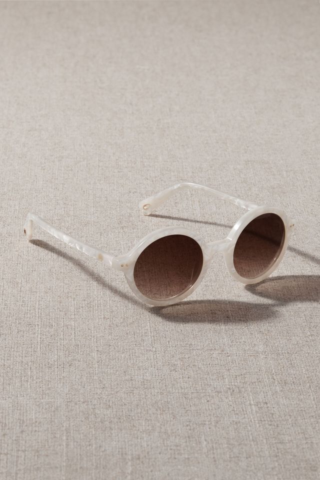 Lele sadoughi east sales village round sunglasses