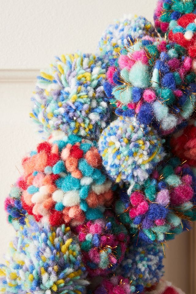 Merry Making Pom Wreath #1