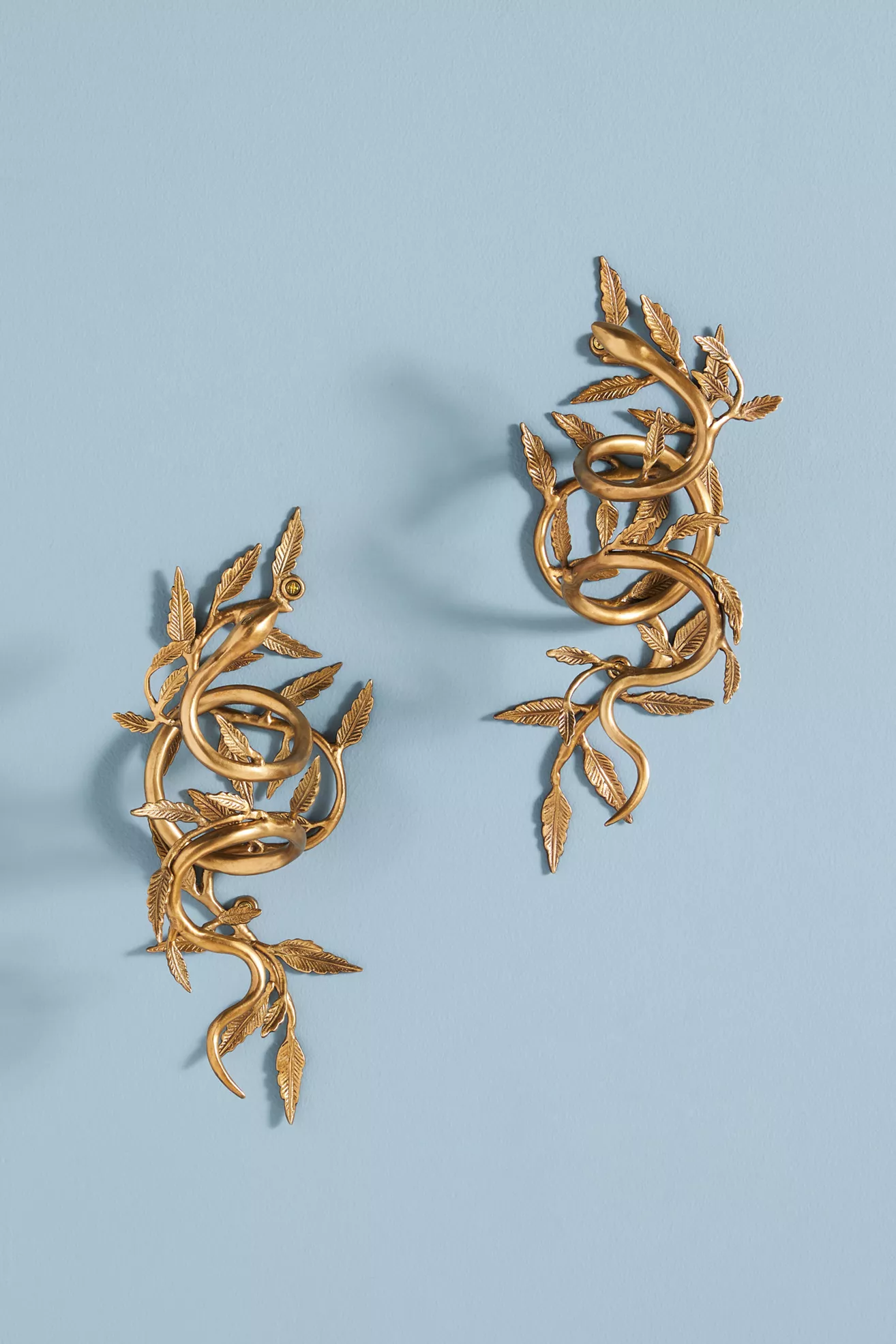 Serpentine Tieback - thumbnail 3