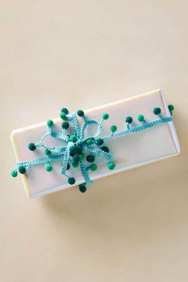 Geschenkband mit verspielten Bommeln #1