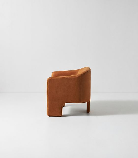 Leather Effie Tripod Chair