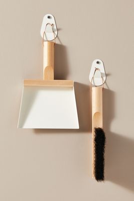 Hanging Dustpan and Brush Set