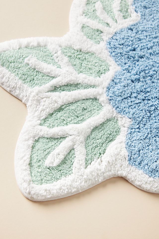 Anthropologieバスマット。お花。おうち時間 Daisy Tile Tufted Cotton Bath Mat | AnthroHome