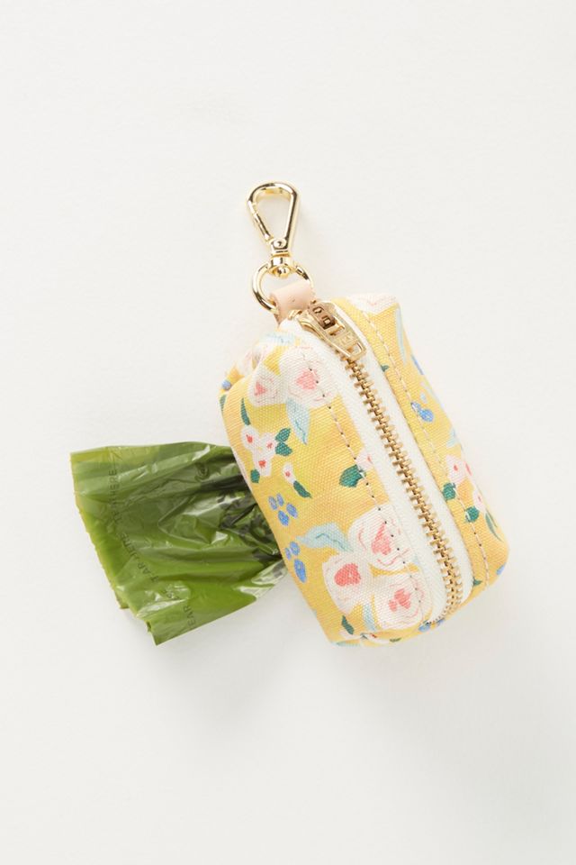 The Foggy Dog Clean-Up Bag Dispenser #1