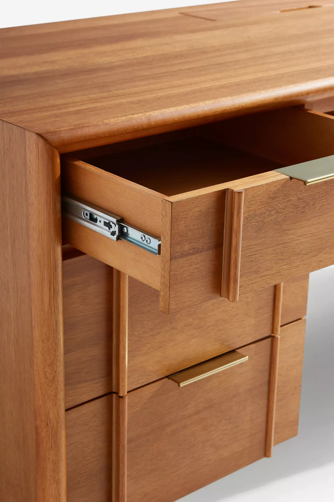 Quincy Wood Executive Desk - thumbnail 5