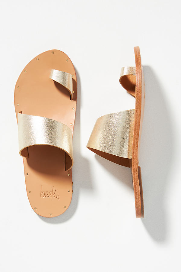 Shop Beek Finch Toe-loop Sandals In Gold