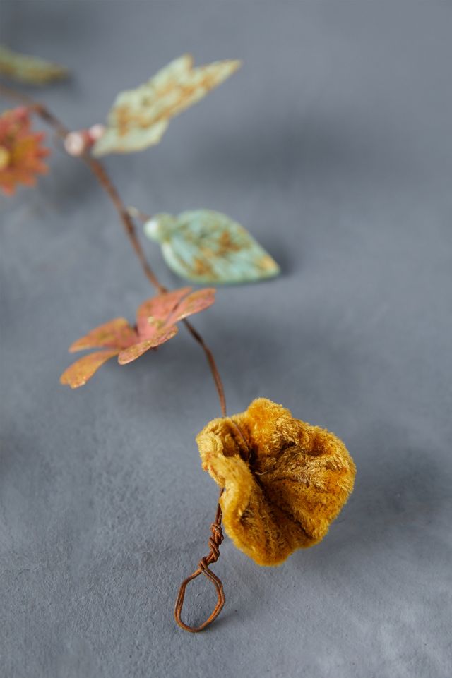 Gilded Botanicals Iron + Velvet Garland, Small #3