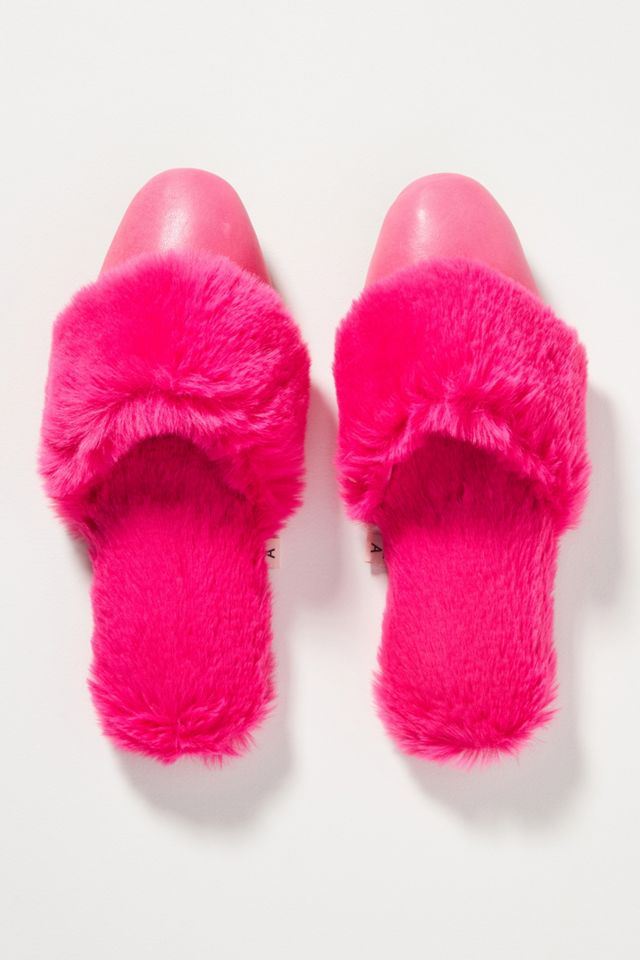 Ariana Bohling Nill Faux Fur Slippers #1