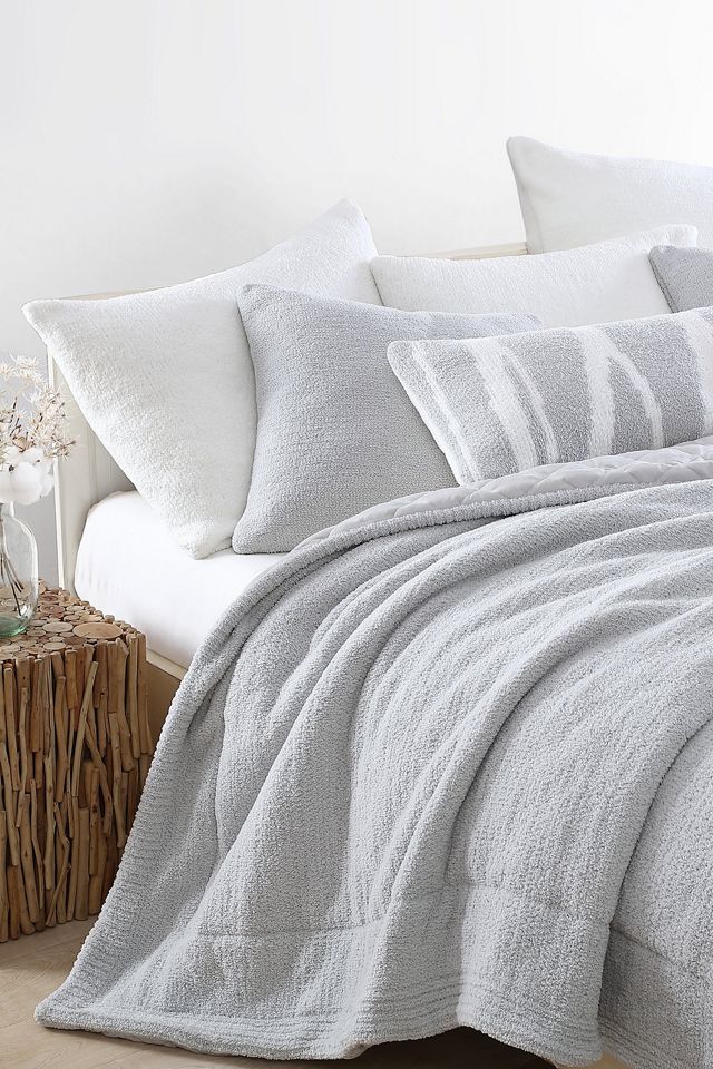 Sunday Citizen Snug Throw Pillow - Clear White