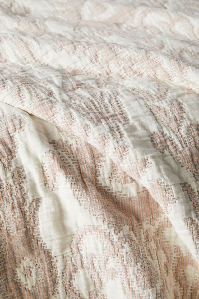 Jaslyn Woven Damask Bed Blanket #1