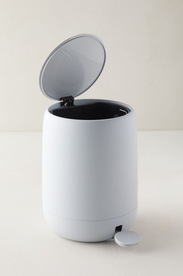Pedal Waste Bin #1