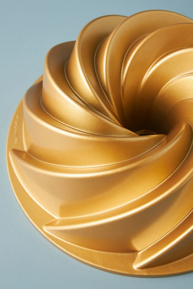 Heritage Bundt Pan #1