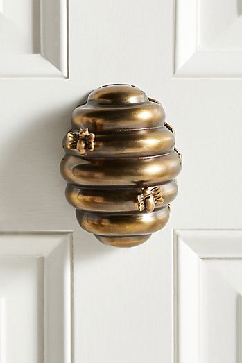 Covcow Door Knocker for Front Door Funny Resin Door Knocker Innovative Doorbell for Door Decoration Front Door Handle Knobs