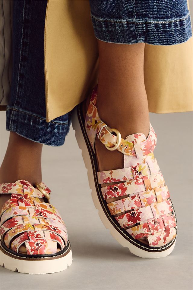 sport sandals