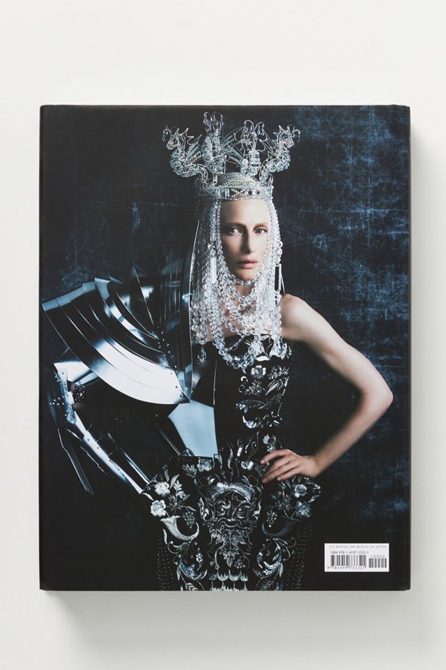 Vogue Fantasy & Fashion #1