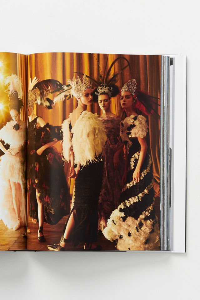 Vogue Fantasy & Fashion #3