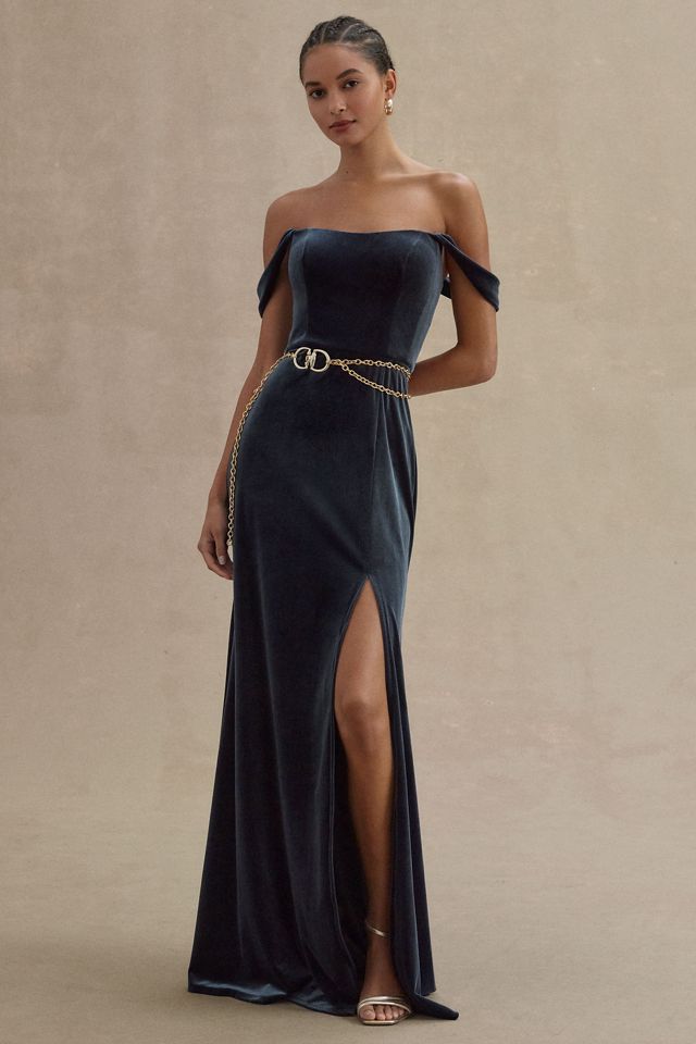 Jenny Yoo Issa Off-The-Shoulder Stretch Velvet Column Gown