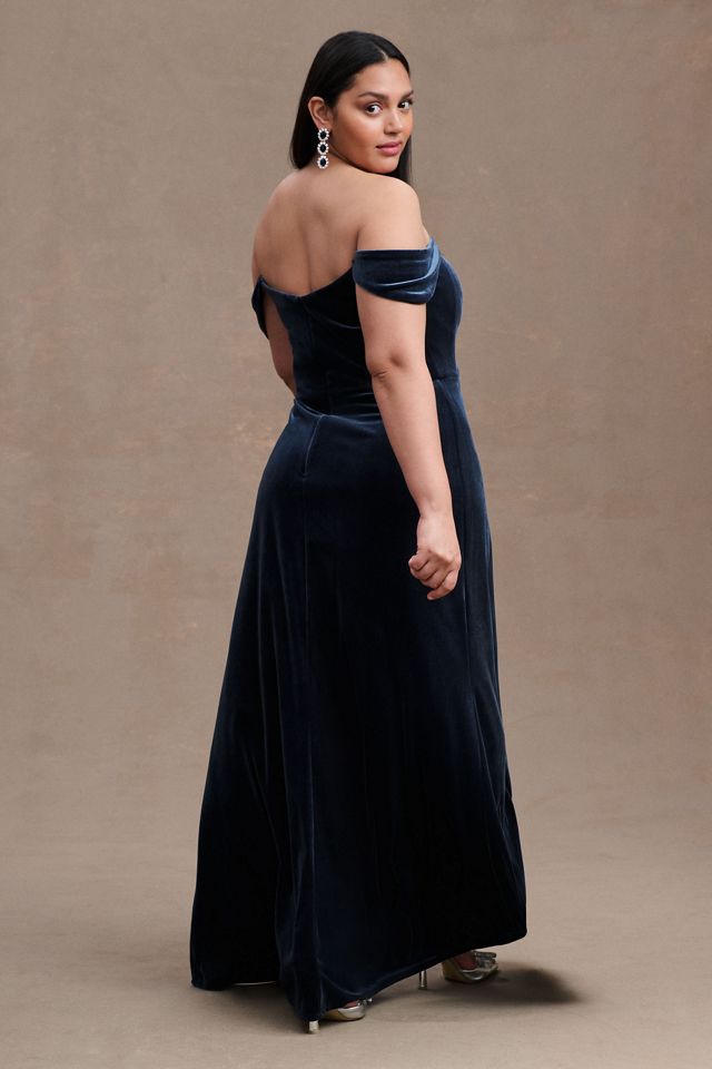 Jenny Yoo Issa Off-The-Shoulder Stretch Velvet Column Gown #6