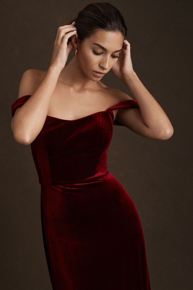 Jenny Yoo Issa Off-The-Shoulder Stretch Velvet Column Gown #1