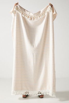 Tasseled Beata Throw Blanket