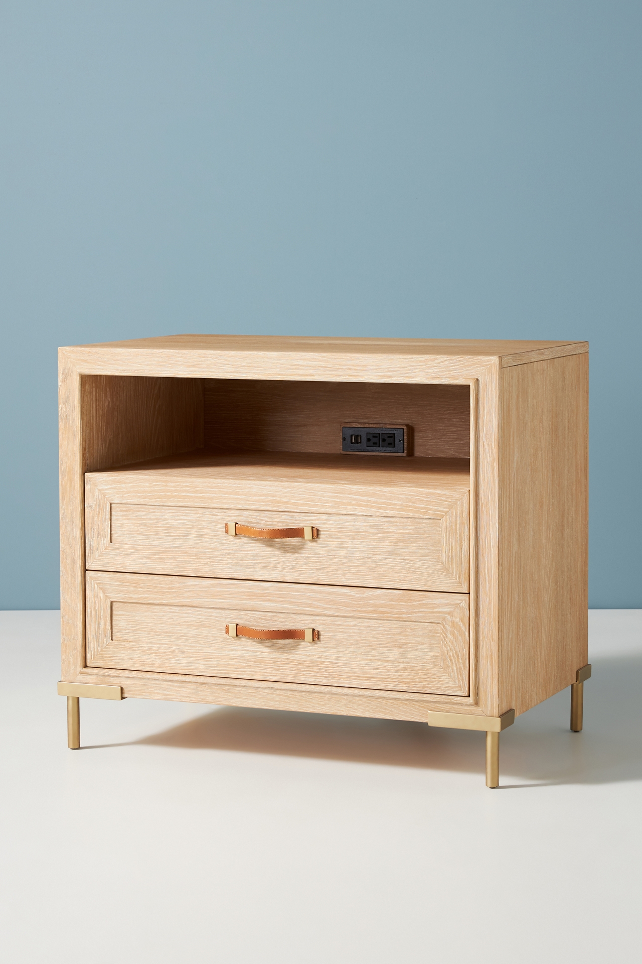 Florian Nightstand