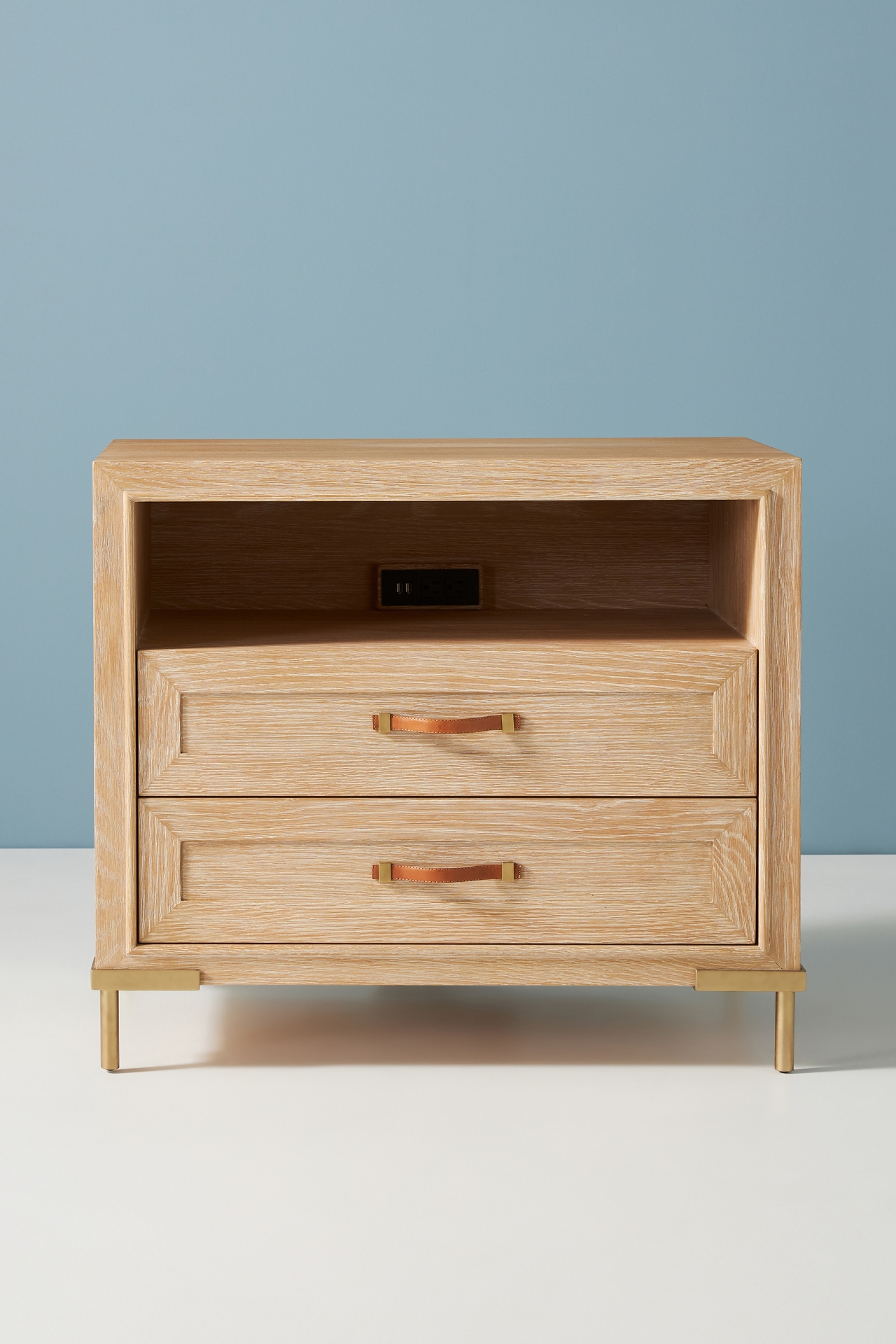 Florian Nightstand