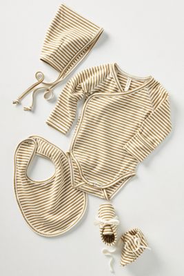 Quincy Mae Baby Gift Set