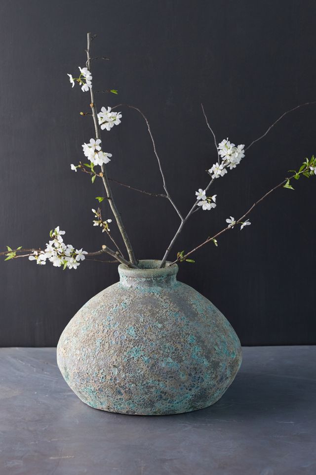 Speckled Concrete Urn Vase #1