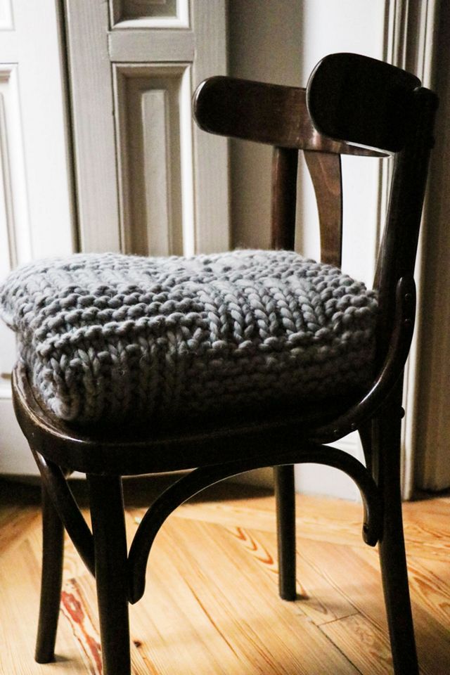 Sleepy Blanket Intermediate Knitting Kit #2