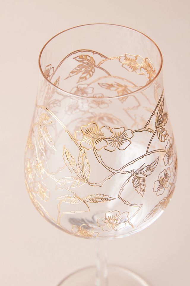 On the search for pretty wine glasses. Love these Fiorella from