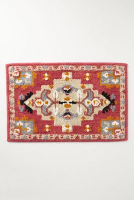 Tufted Zuri Bath Mat