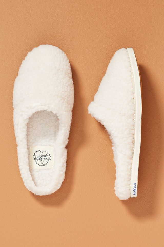 White best sale sherpa slippers