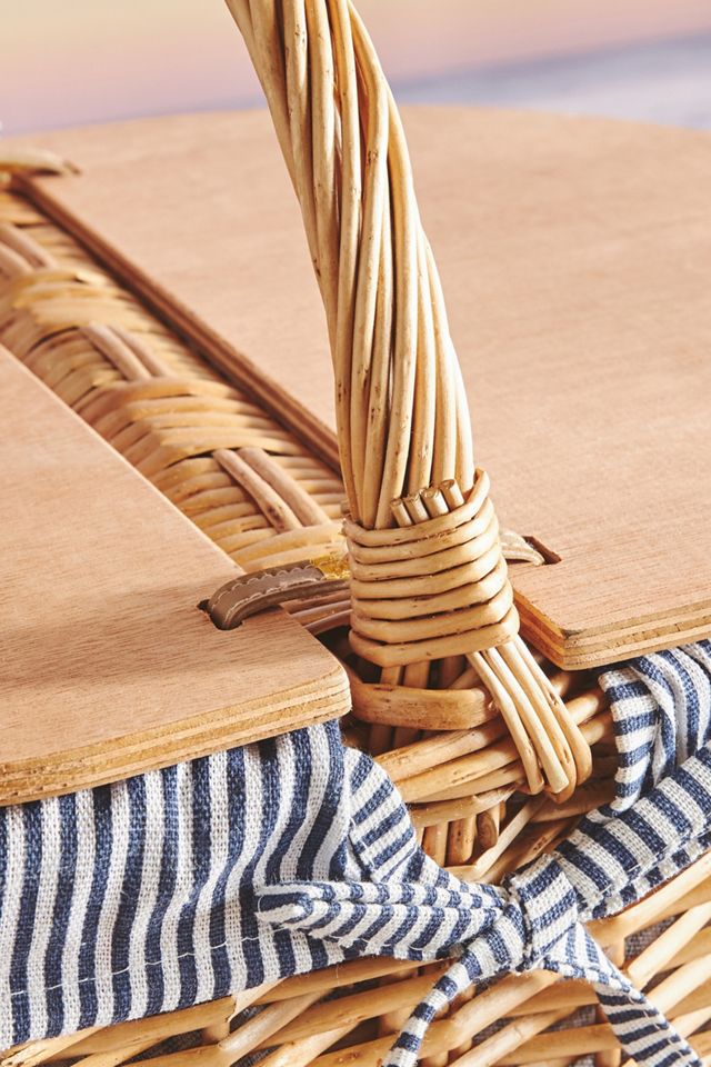 Countryside Picnic Basket #2