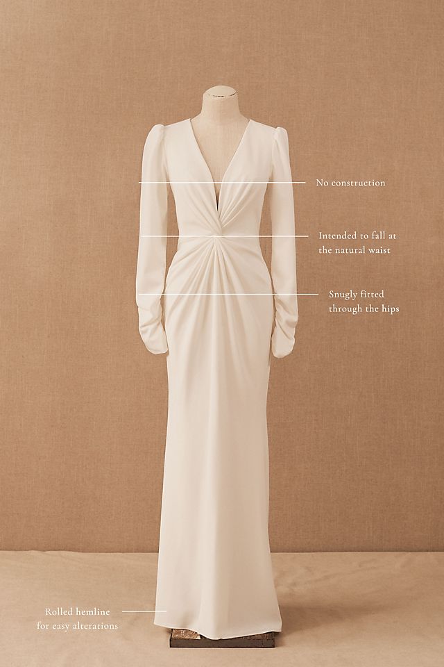 Tadashi Shoji – Tadashi Shoji Dawson Long-Sleeve Crepe Wedding Gown Robes de mariée The Wedding Explorer