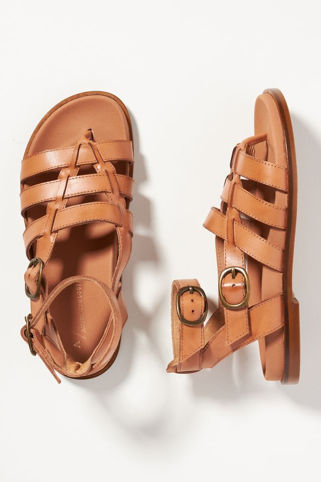 Buckle on sale gladiator sandals