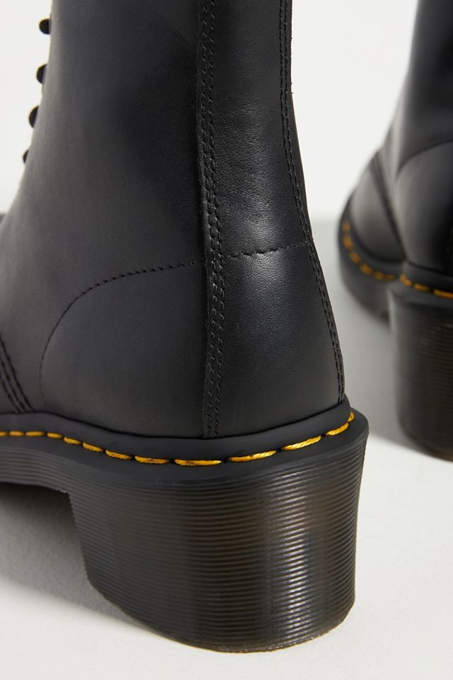 Dr.Martens　CLEMENCY Combs Tech Crazy Horse Leather Casual Boots in Dark Brown