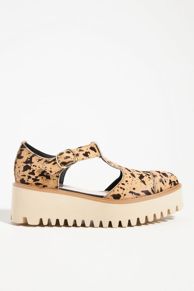 All Black Flatform Sandals