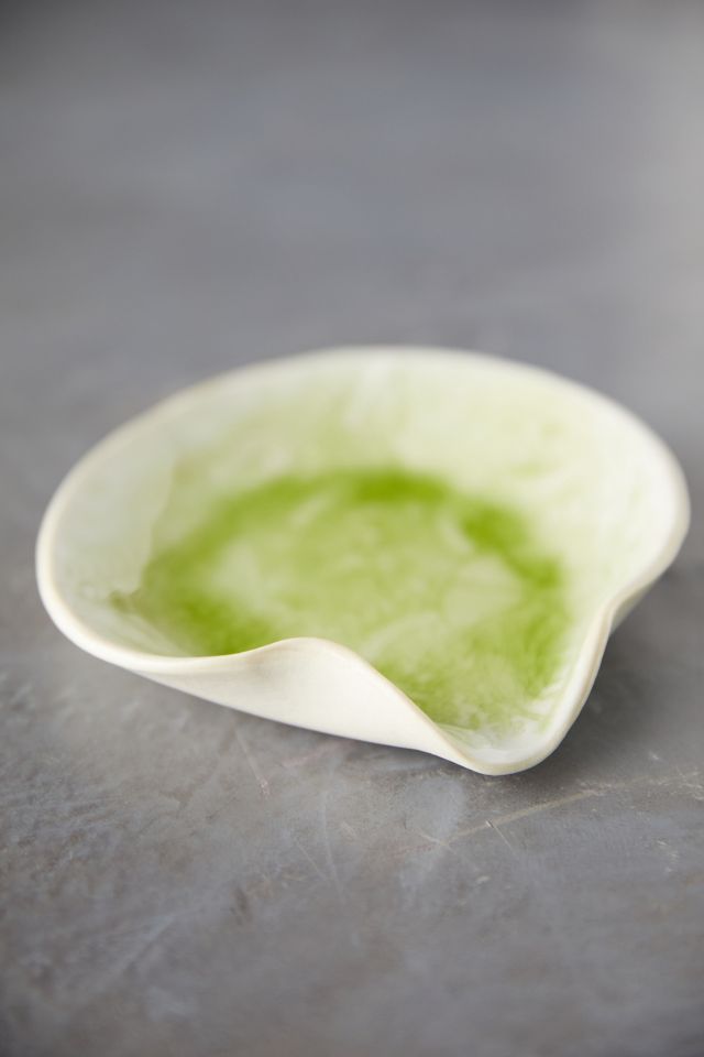 Source and Tradition Chartreuse Crackle Porcelain Spoon Rest #4