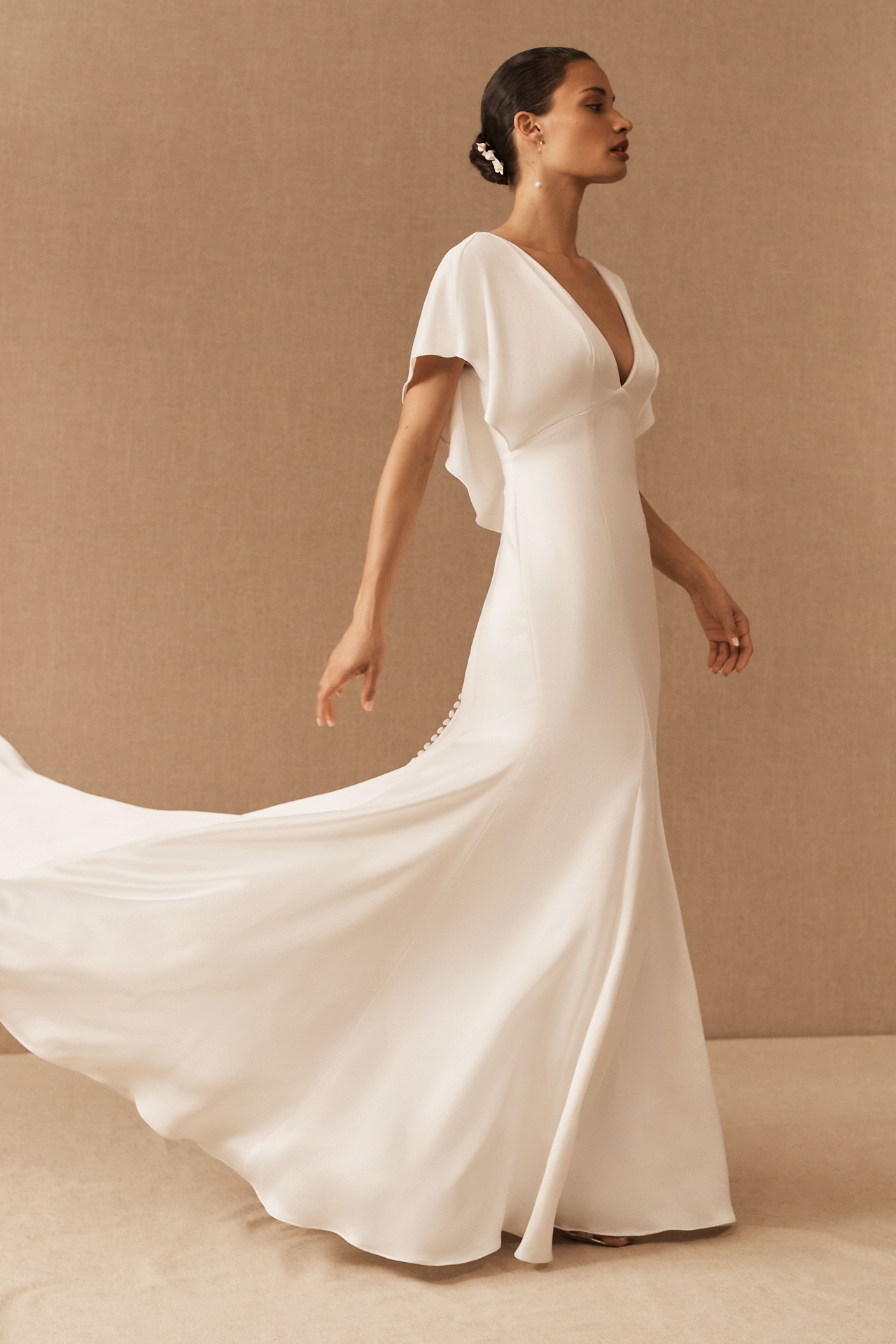 Jenny by Yoo Beale Wedding Gown