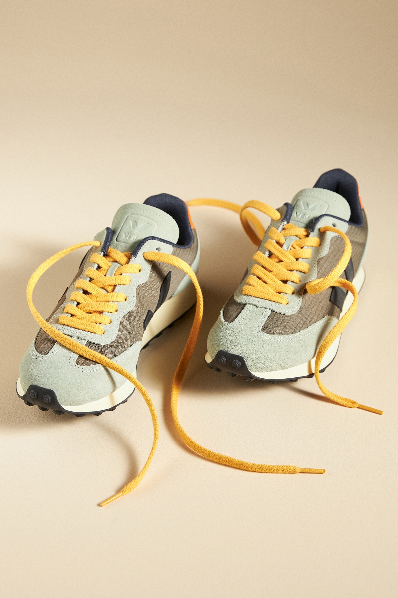 Veja Rio Branco Sneakers