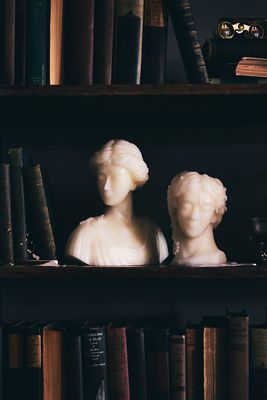 Roman Bust Candle