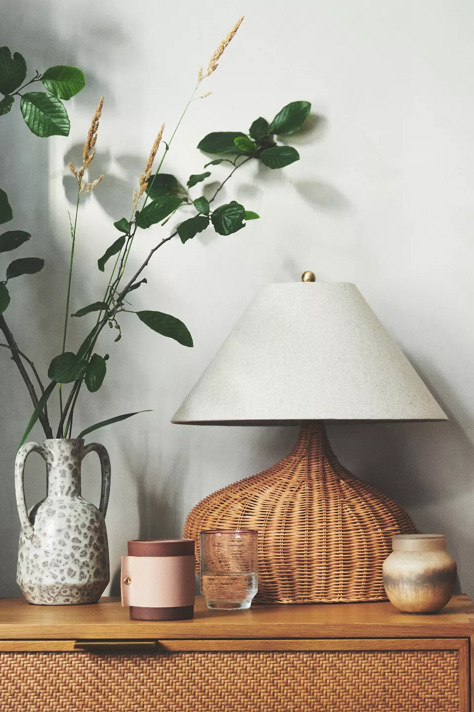 rattan table lamp