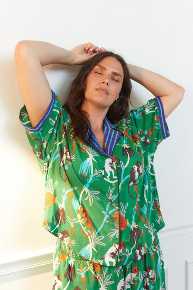 全新 Claire set tops AM1335 全新 Claire set tops AM1335 ZIP ZAP OFF THE SHOULDER SWEATSHIRT