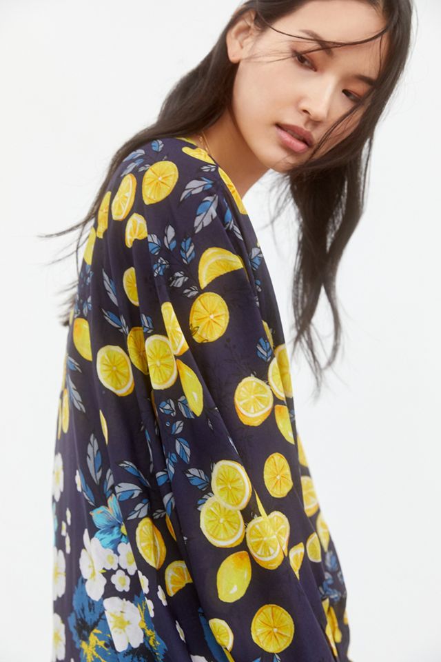 Contrast-Trimmed Cocoon Kimono #1