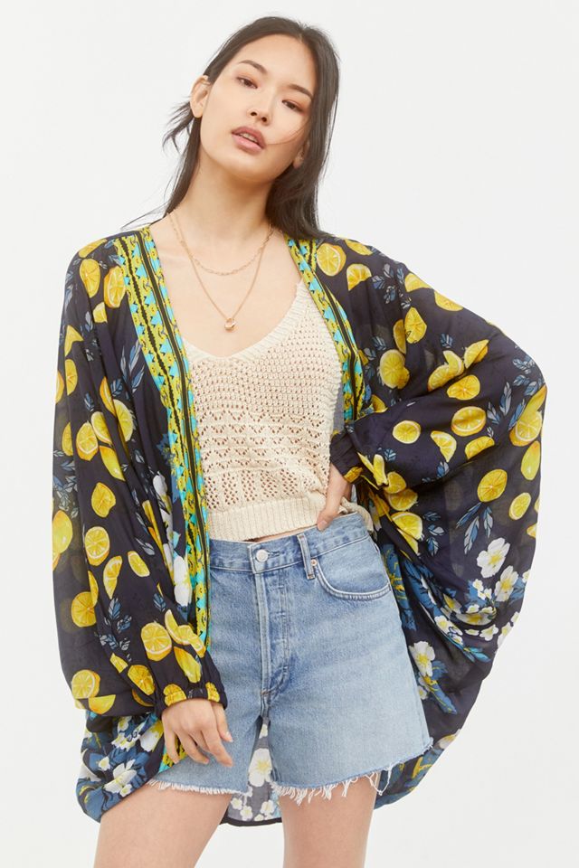 Contrast-Trimmed Cocoon Kimono #2