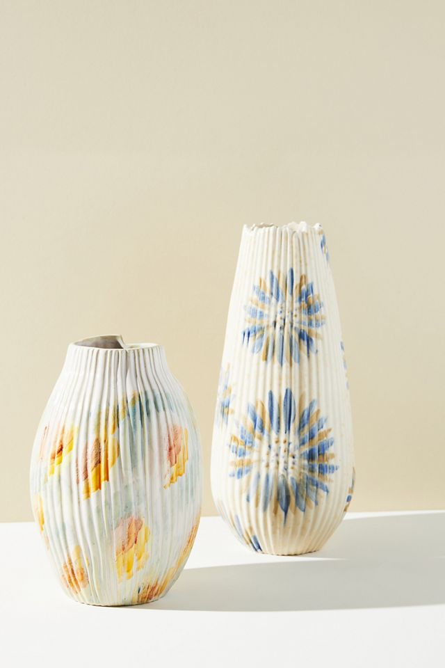 Ribbed Abstract Floral Vase #1