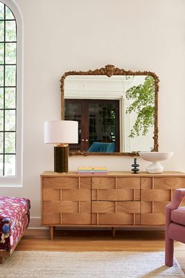 Mila Mirror