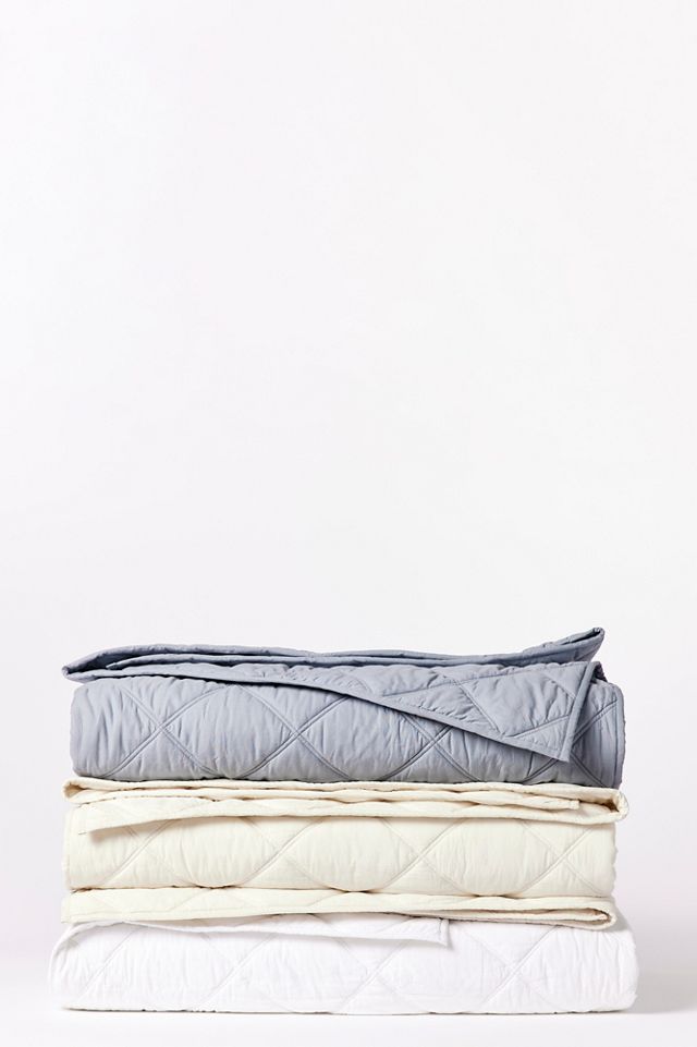 King-Sized Steel Blue Organic Cotton Diamond-Stitched Comforter
