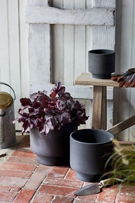 Footed Cylinder Cearmic Planter