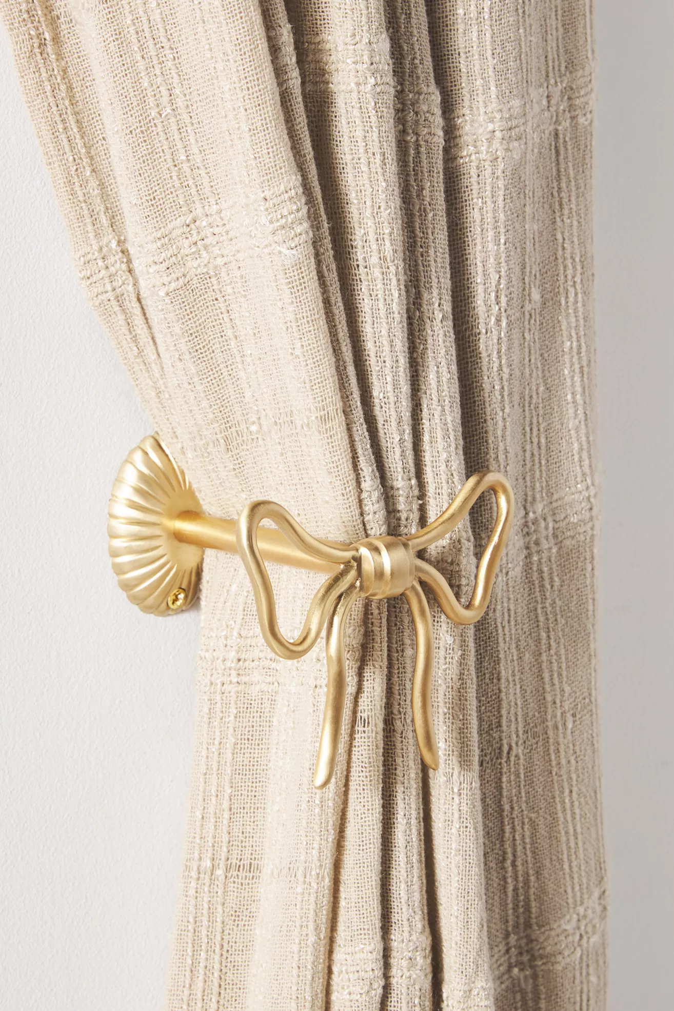 Natalia Bow Tieback - thumbnail 3